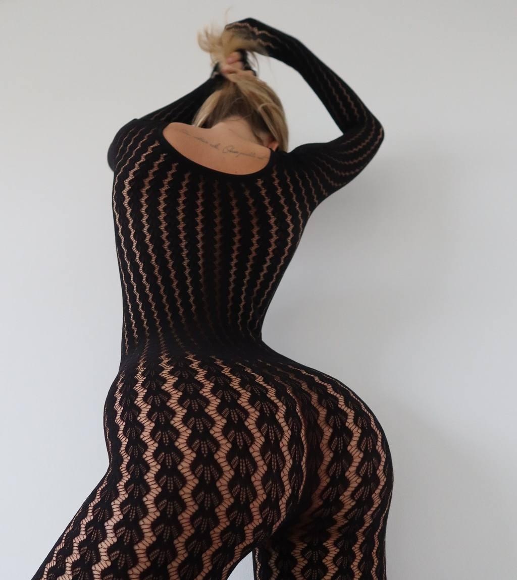 Марина привлекальеная девушка из Луганска цена от 6000 руб