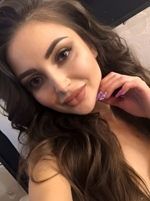 Доминика привлекательная девушка из Луганска цена от 2500 руб