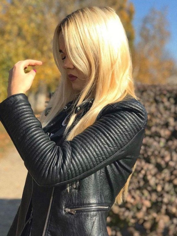 Рада привлекательная девушка из Луганска цена от 5000 руб