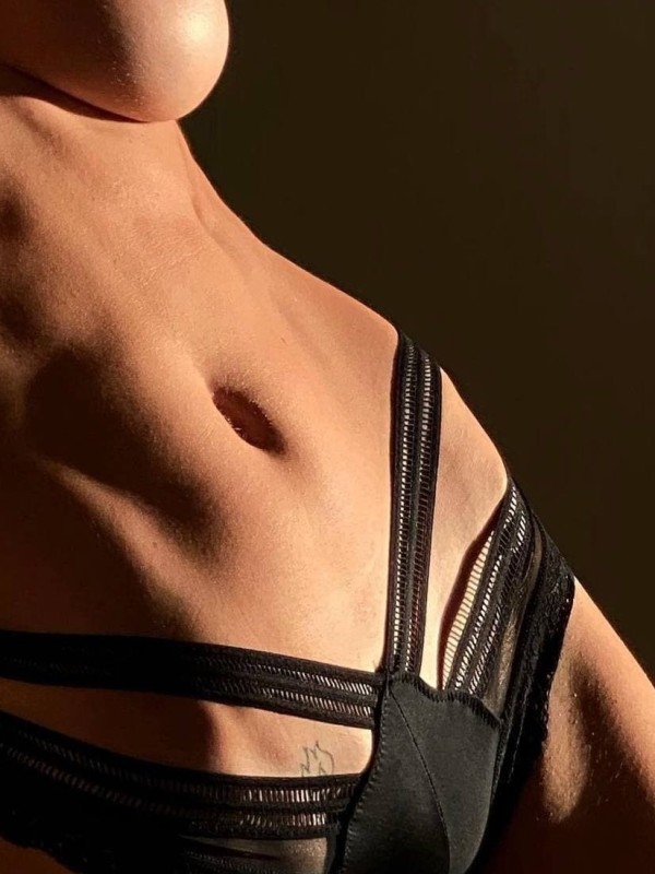 Катерина привлекательная девушка из Луганска цена от 3000 руб